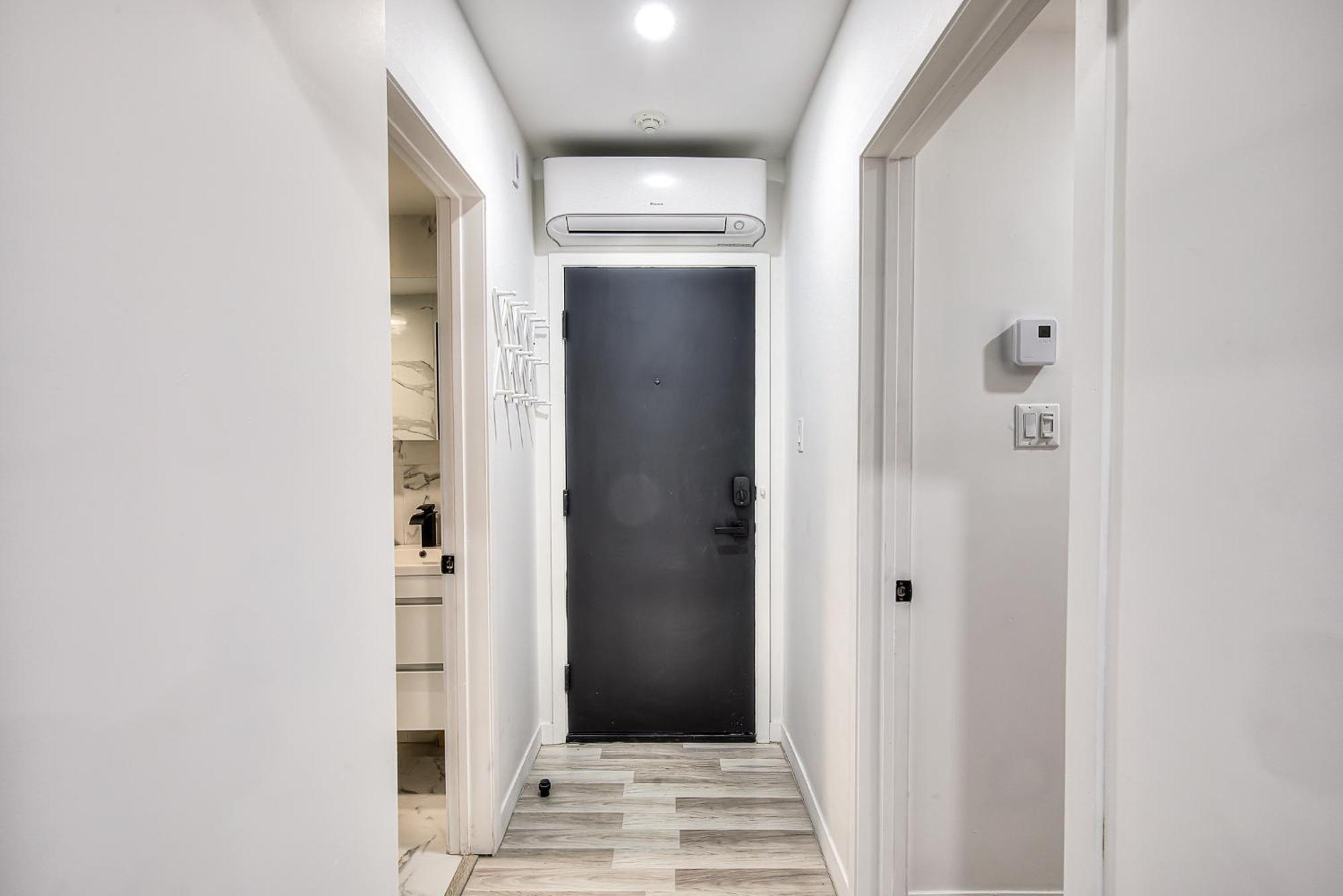 Ndg Dreams! New & Modern 3Br Easy City Life مونتريال المظهر الخارجي الصورة
