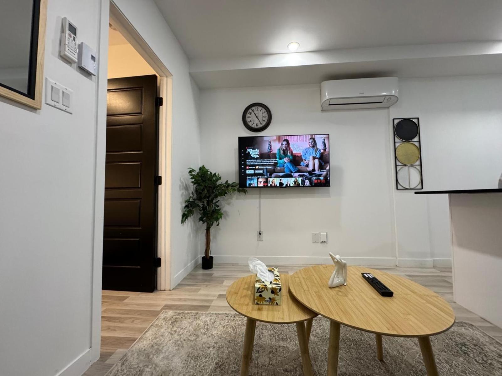 Ndg Dreams! New & Modern 3Br Easy City Life مونتريال المظهر الخارجي الصورة